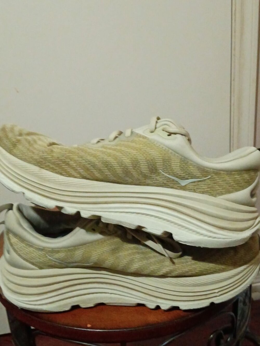 Hoka One Gaviota 5 Athletic Running Shoe Barley Oat Milk Green Men's Size 11 D - Picture 13 of 14